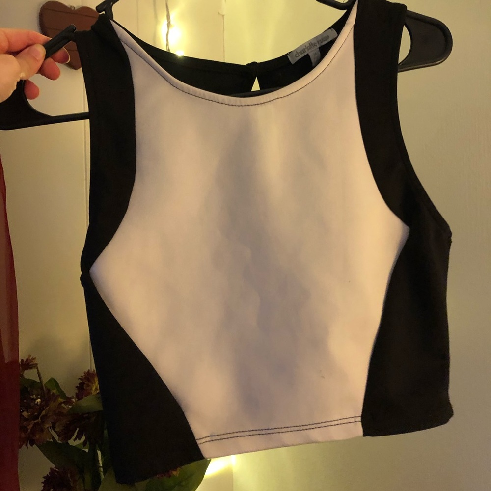 Black and white elegant crop top and blouse